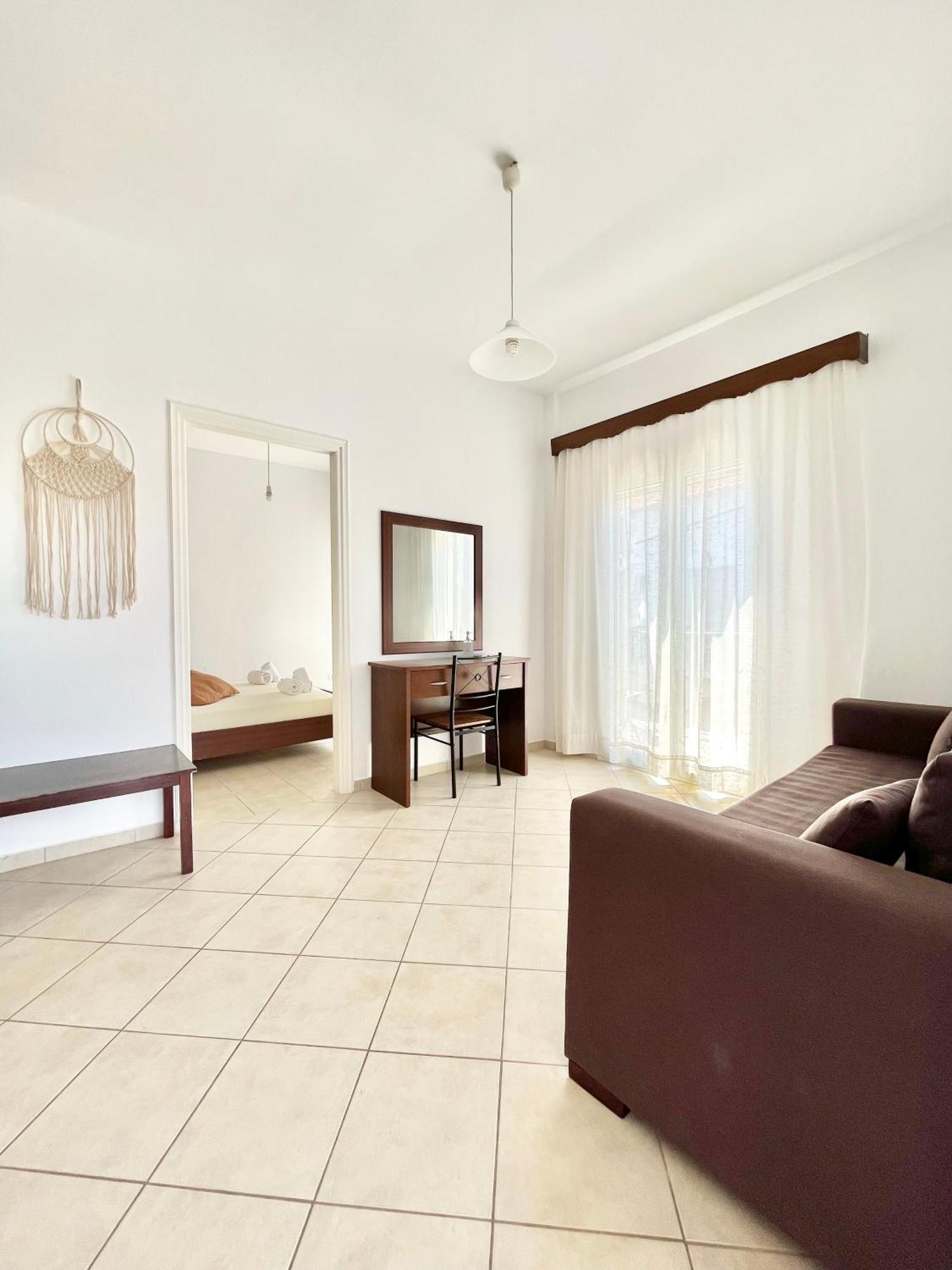 Koutrakis Rooms Finikounta Luaran gambar