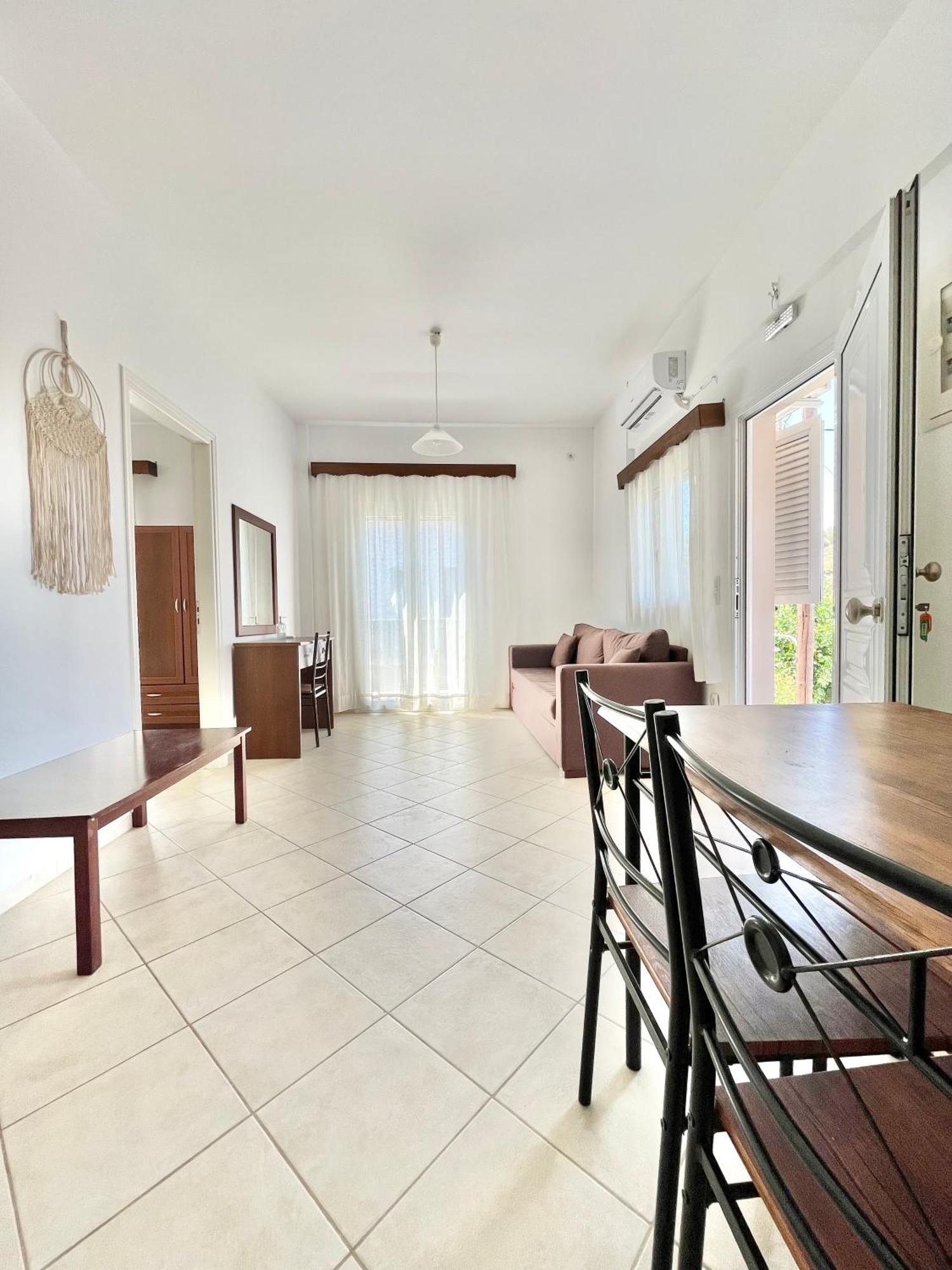 Koutrakis Rooms Finikounta Luaran gambar